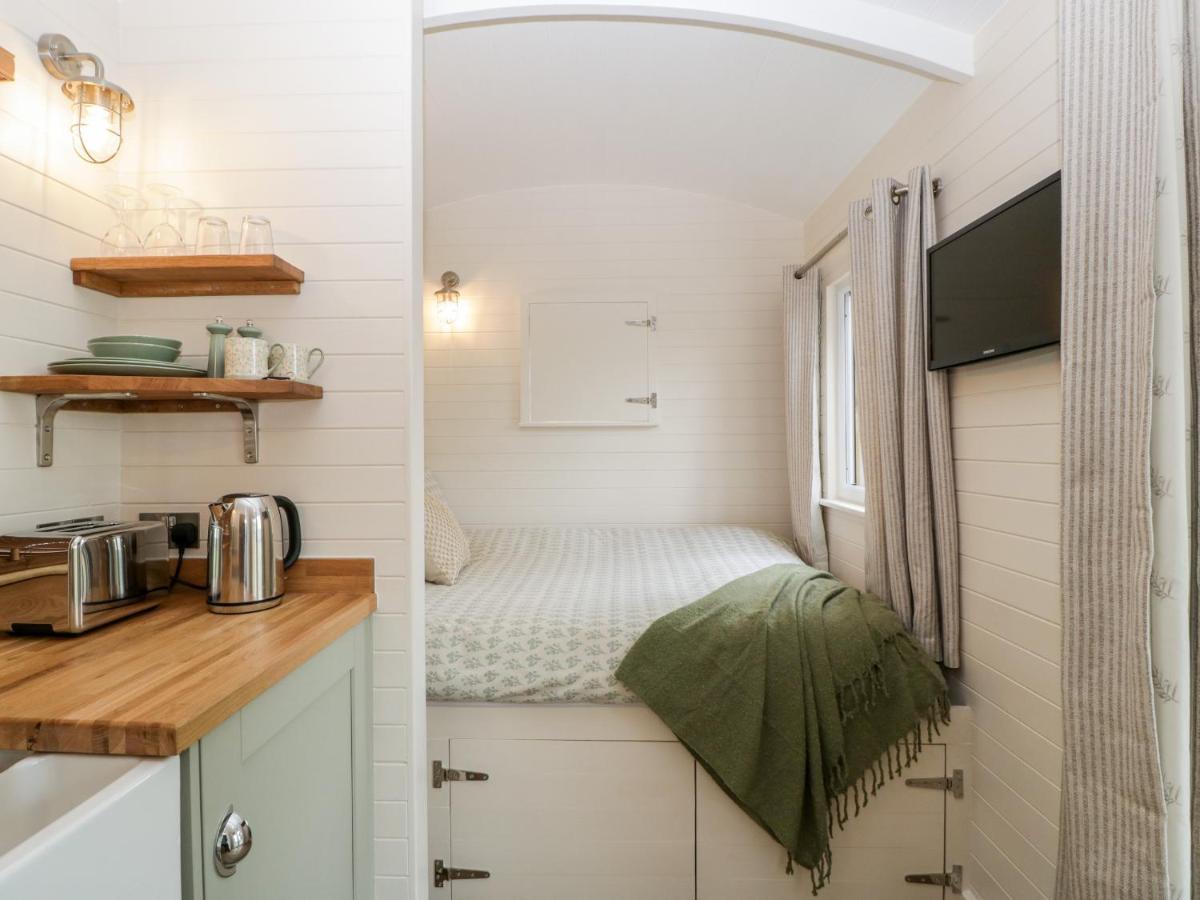 Hazel Villa Cirencester Dış mekan fotoğraf